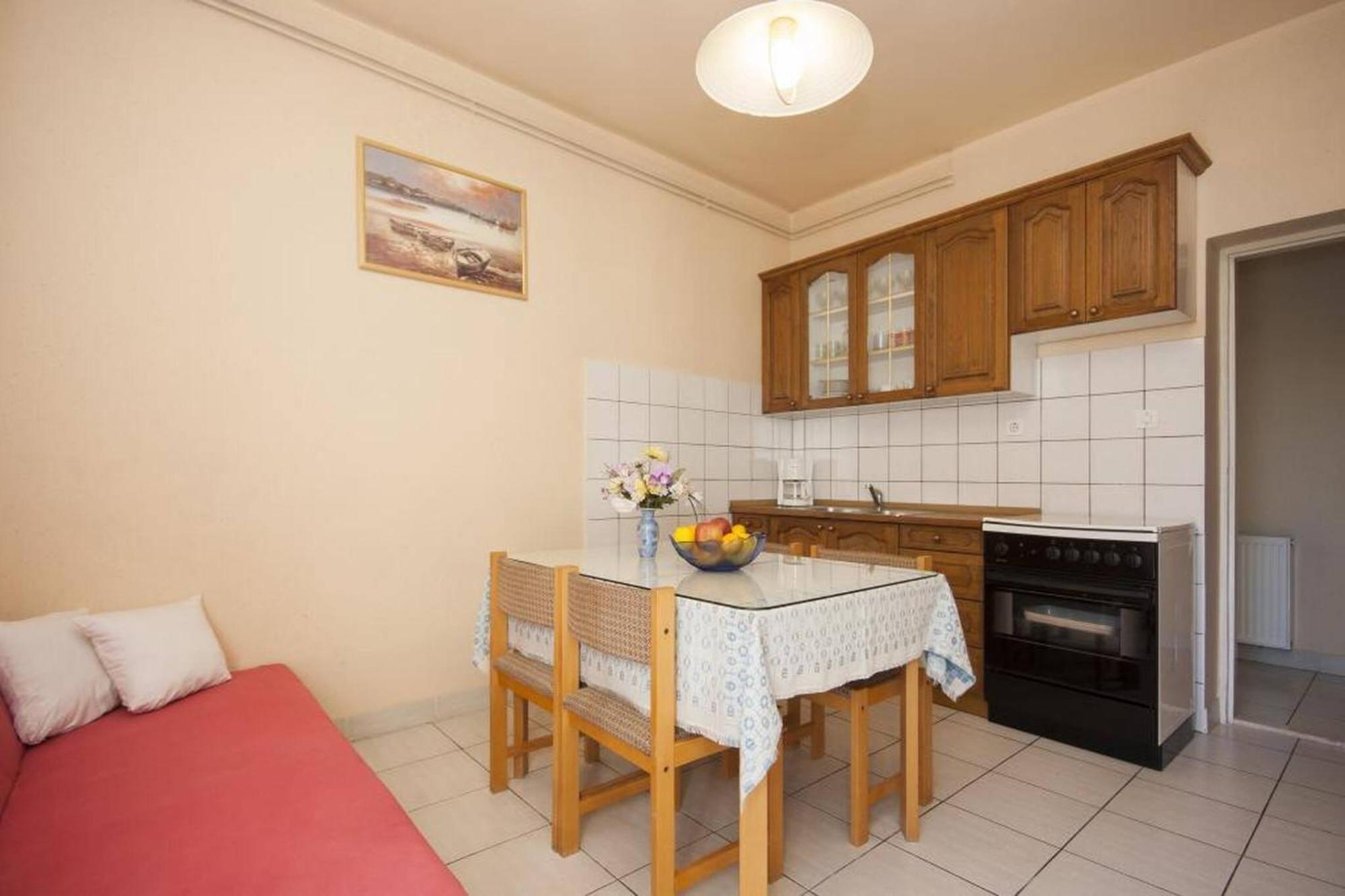 Apartments Zdenka Brodarica  Luaran gambar